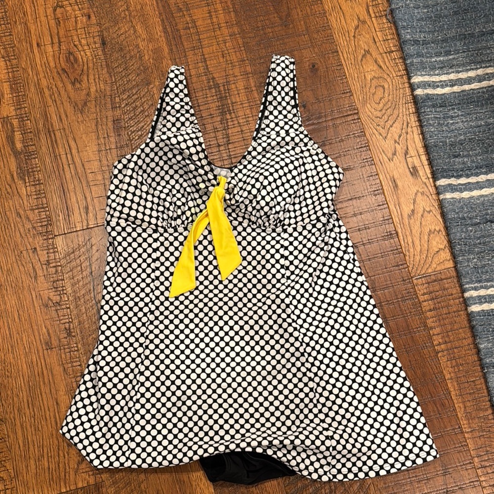 VENUS Black and White Polka Dot One-Piece Swimdress with Yellow Accent